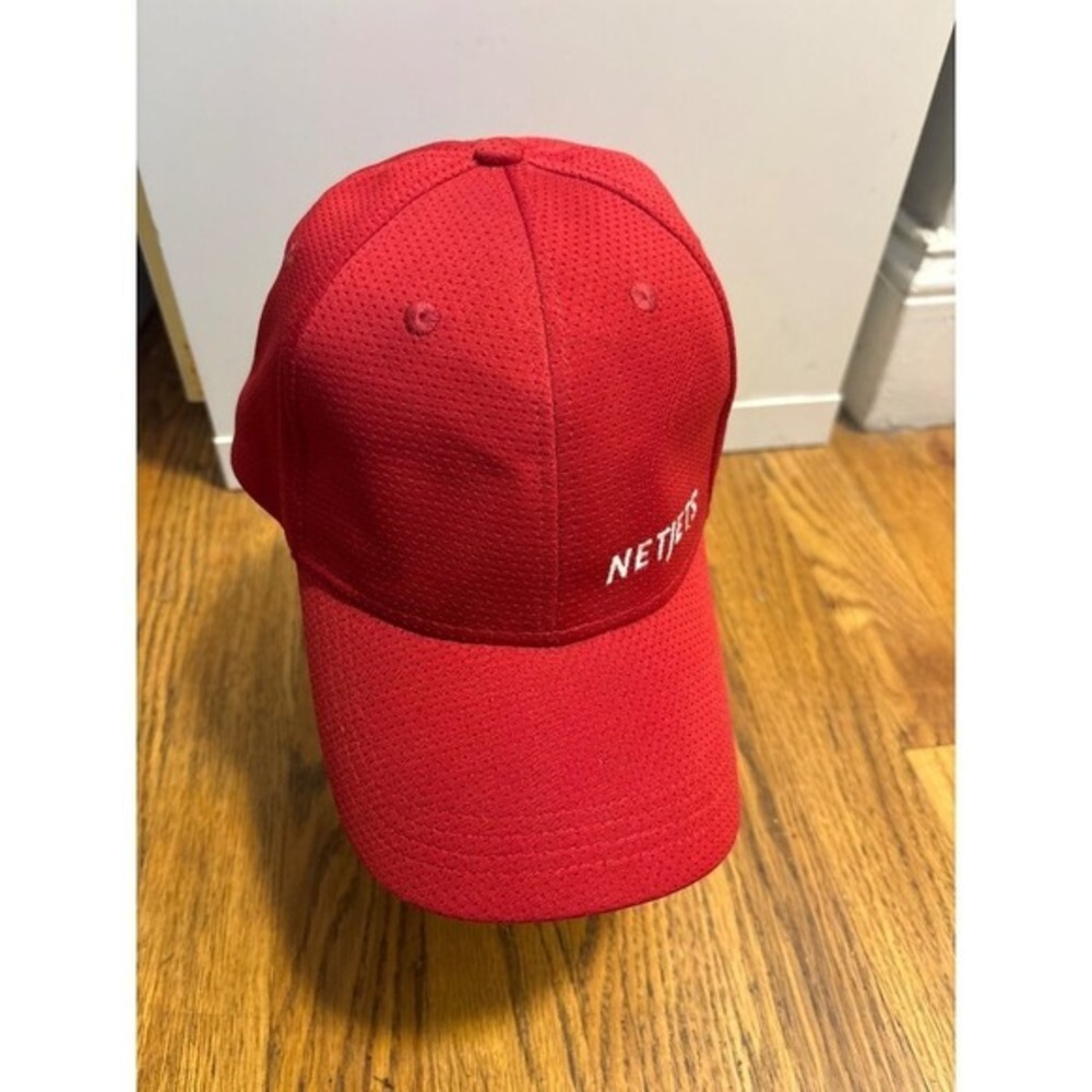NETJETS Red Baseball Cap Embroidered Logo Adjustable Strap Cotton‎ Blend